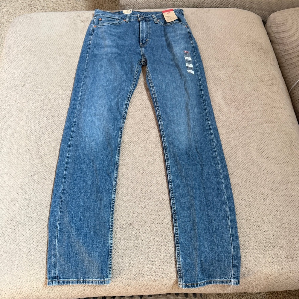 Levi's 505 Regular Fit Stretch Jeans Mens 32x34 Blue Denim NWT 005052217 - Picture 2 of 6